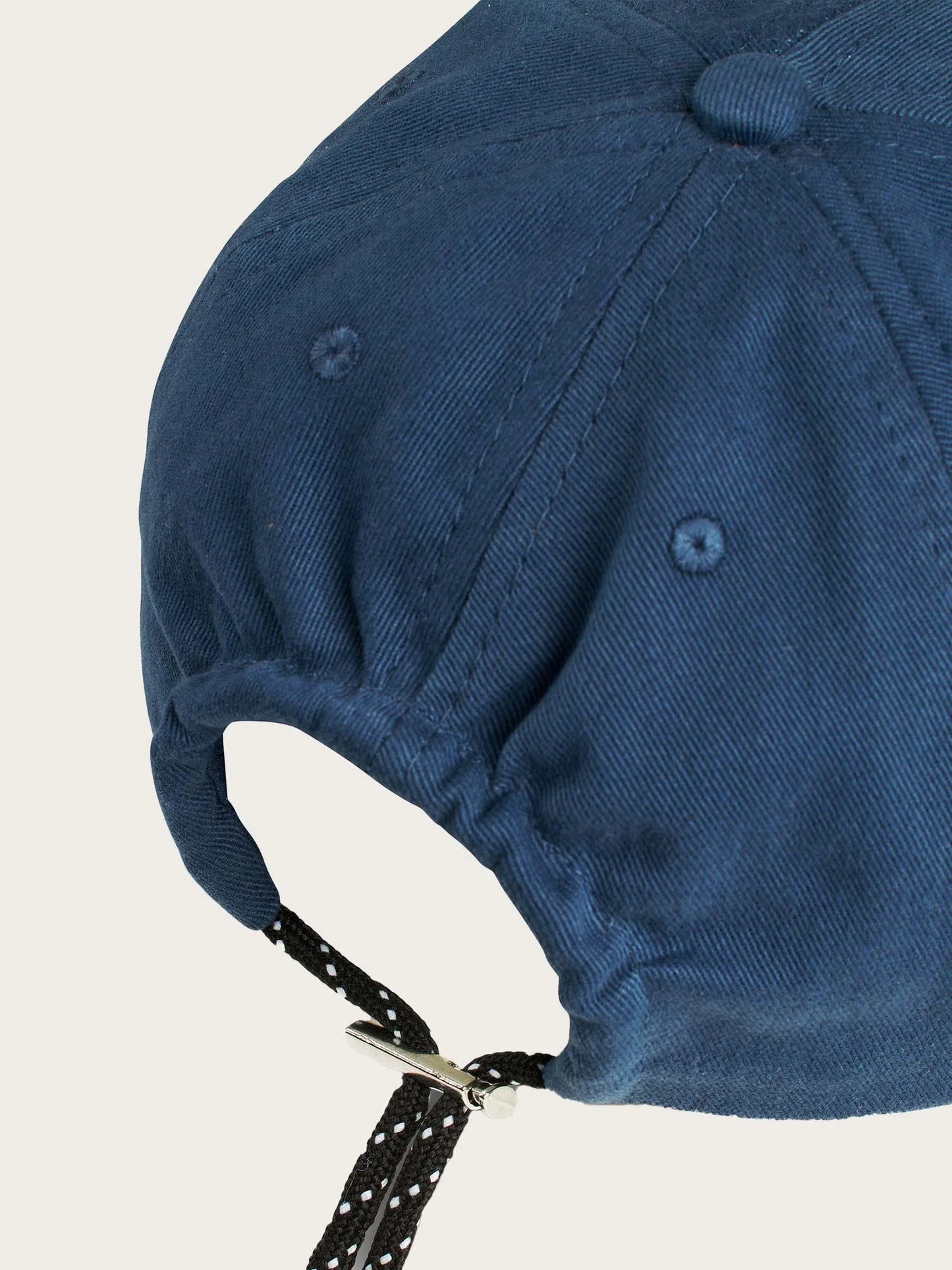 Shadow Chloe Cap