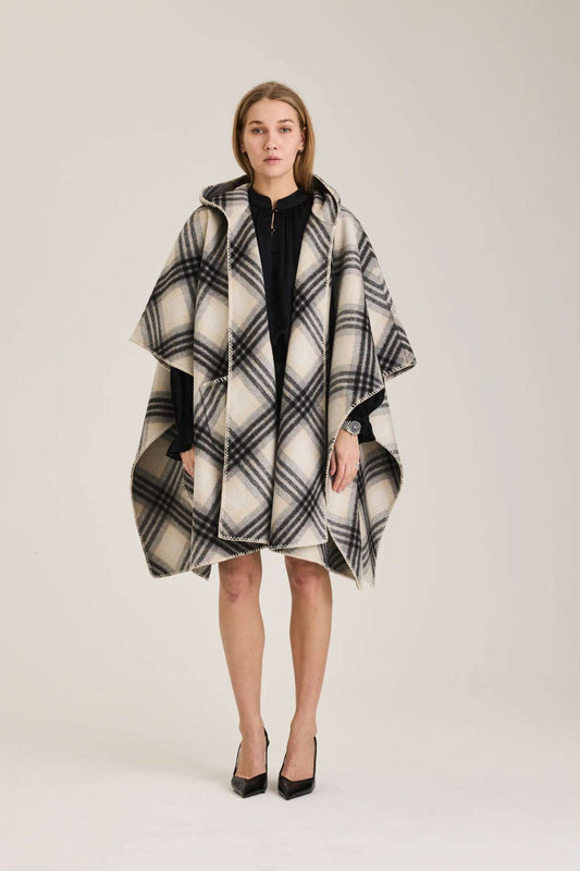 Robinrv Cape Jacket