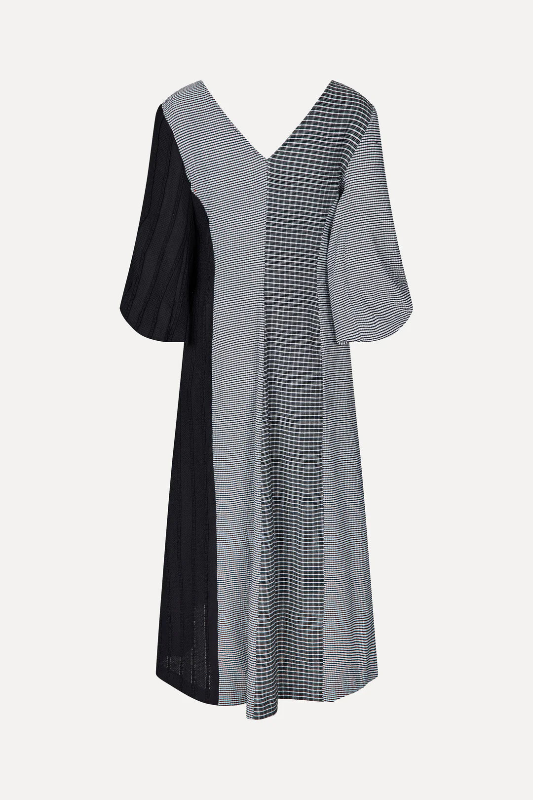 THREE-QUARTER SLEEVE MIDI DRESS